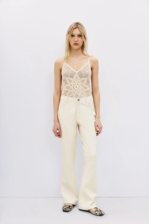 pantalon oxford cuero