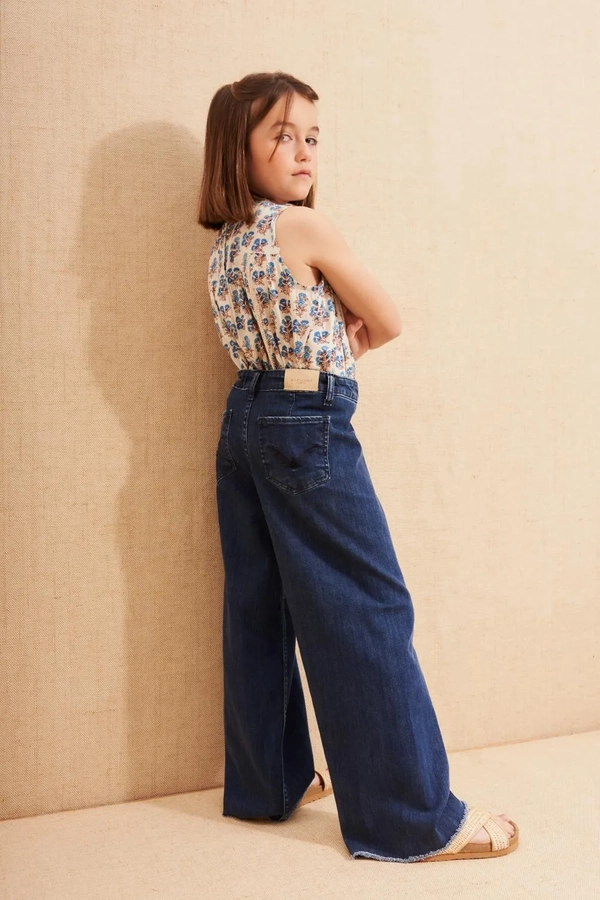 jean wide sky girls