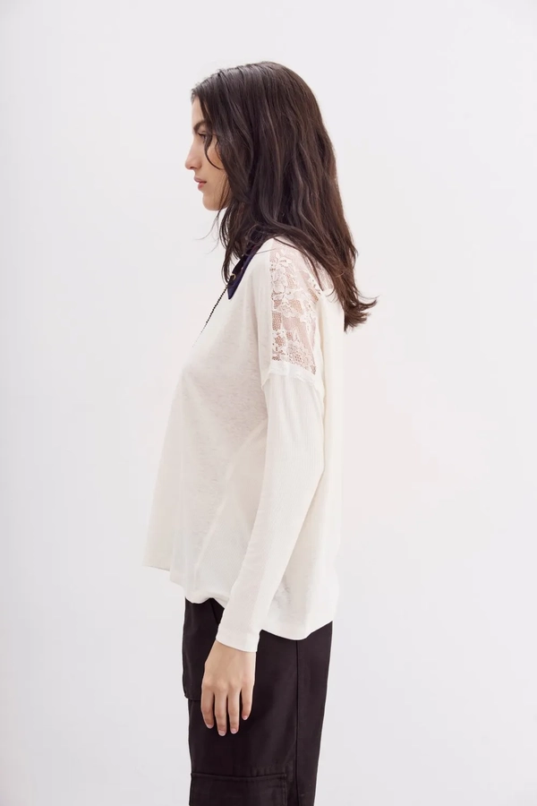 remera lina lace