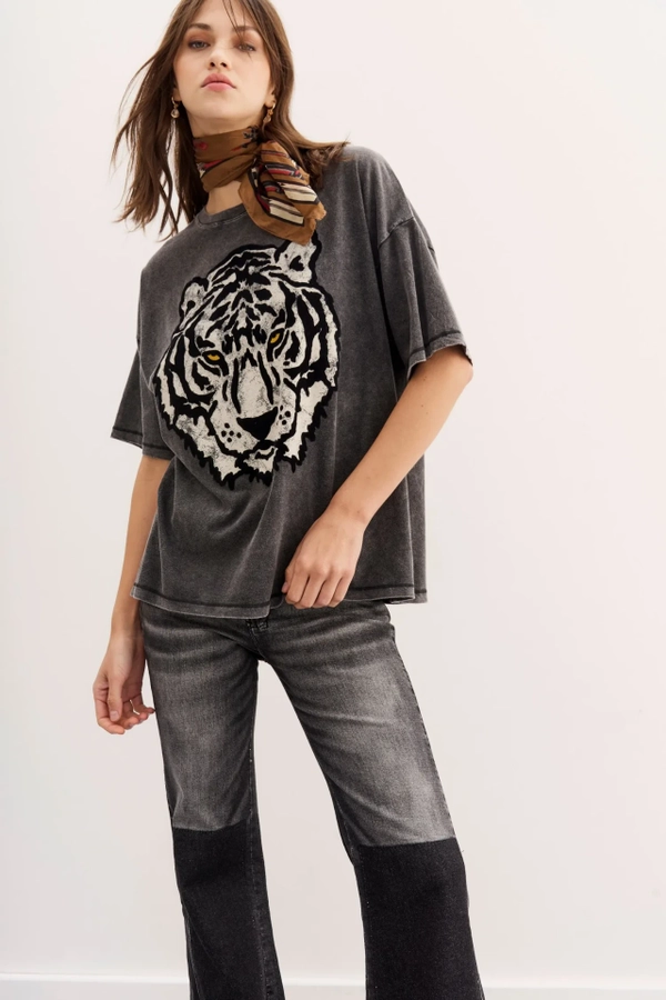 remera tiger sport