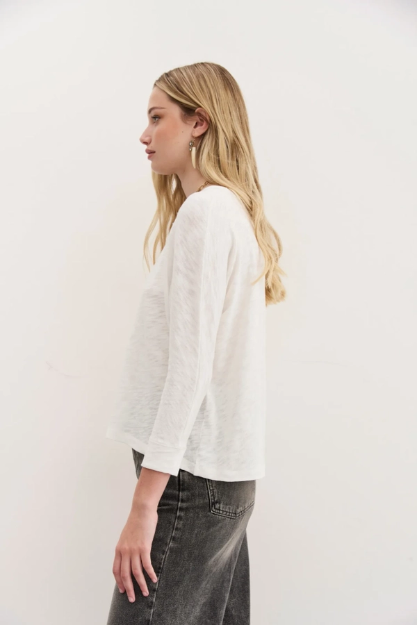 remera vale ancha
