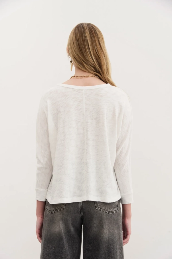 remera vale ancha