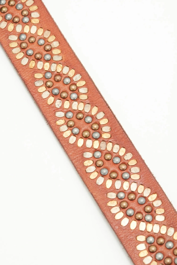cinturon snake studs