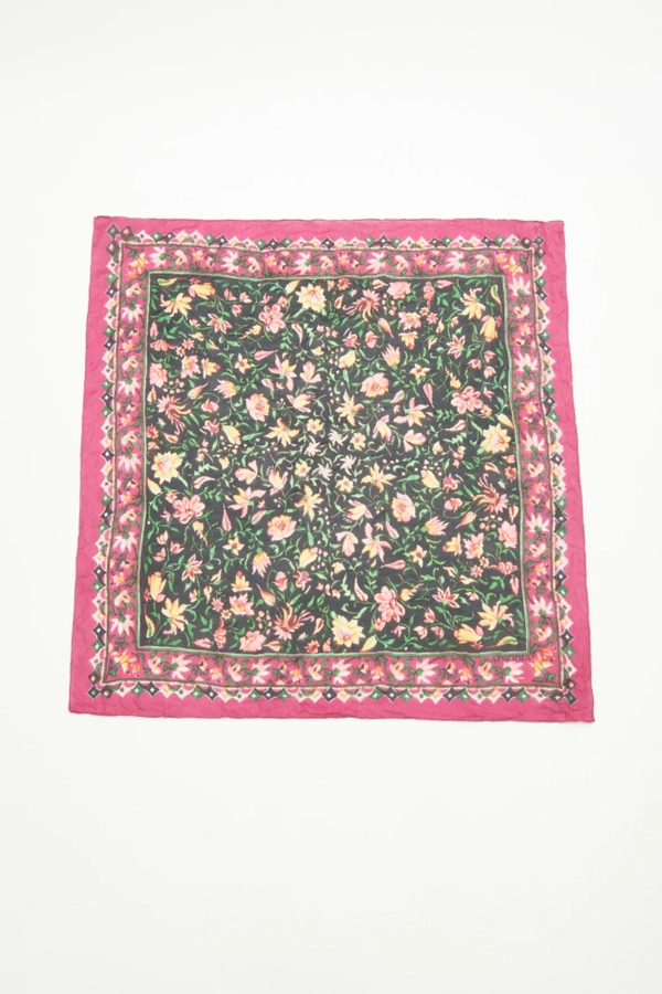 pañuelo tabi faren 70x70