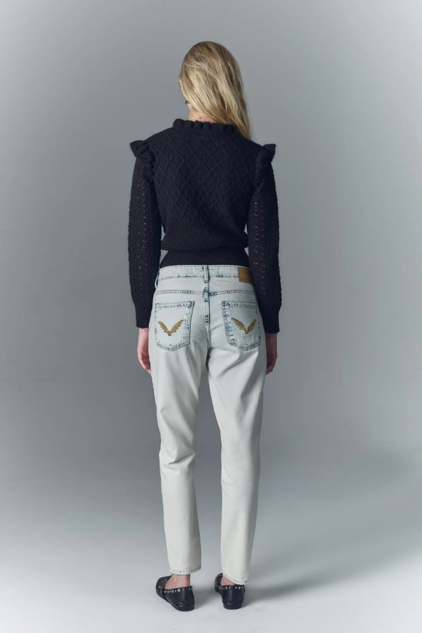 jean mom iggy bleach