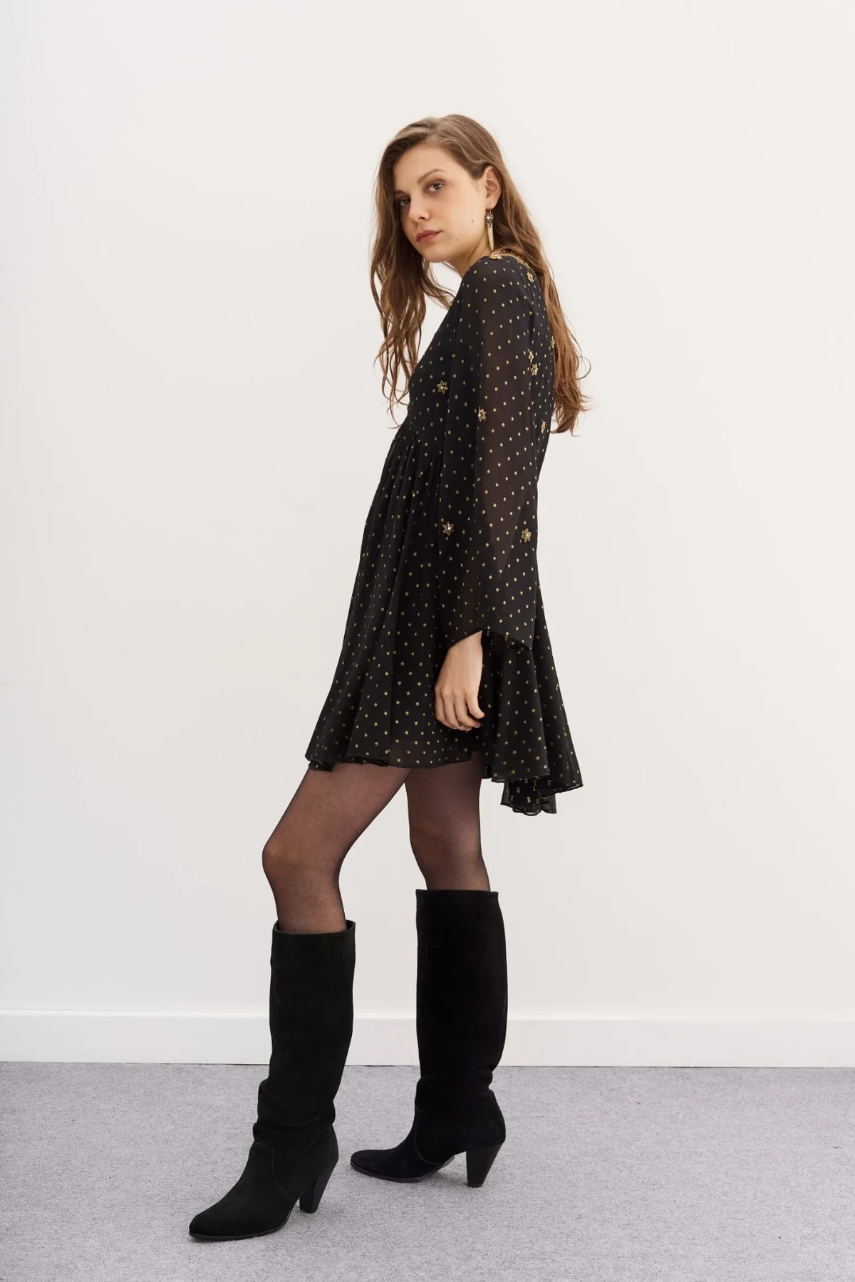 vestido bordado