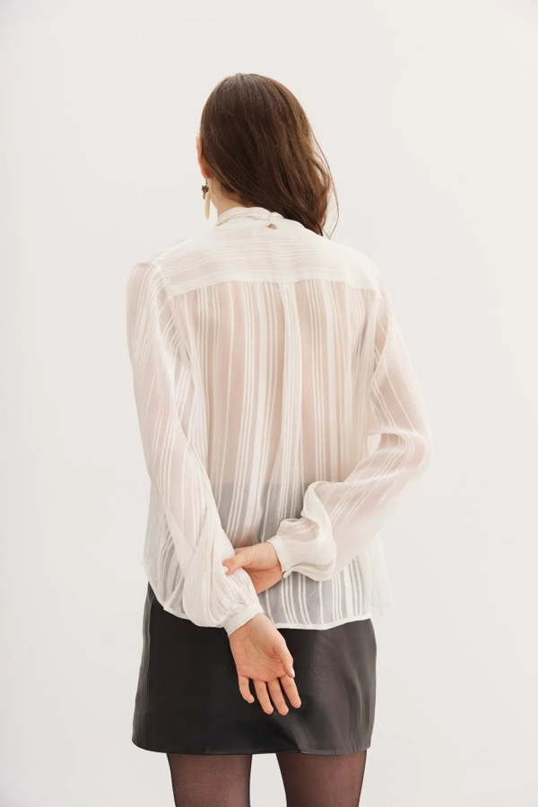 camisa maki scarf