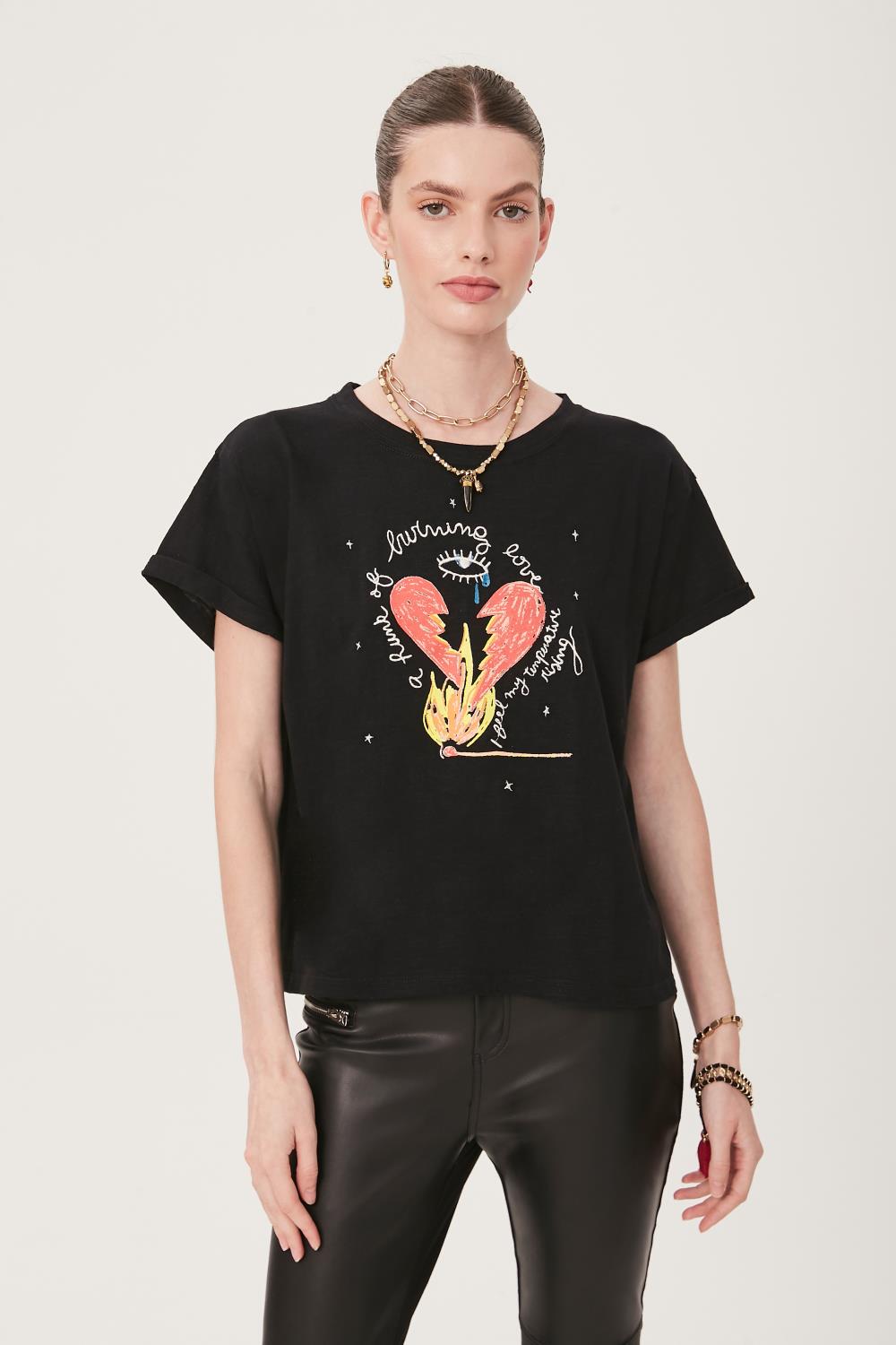 Remera Burning Love