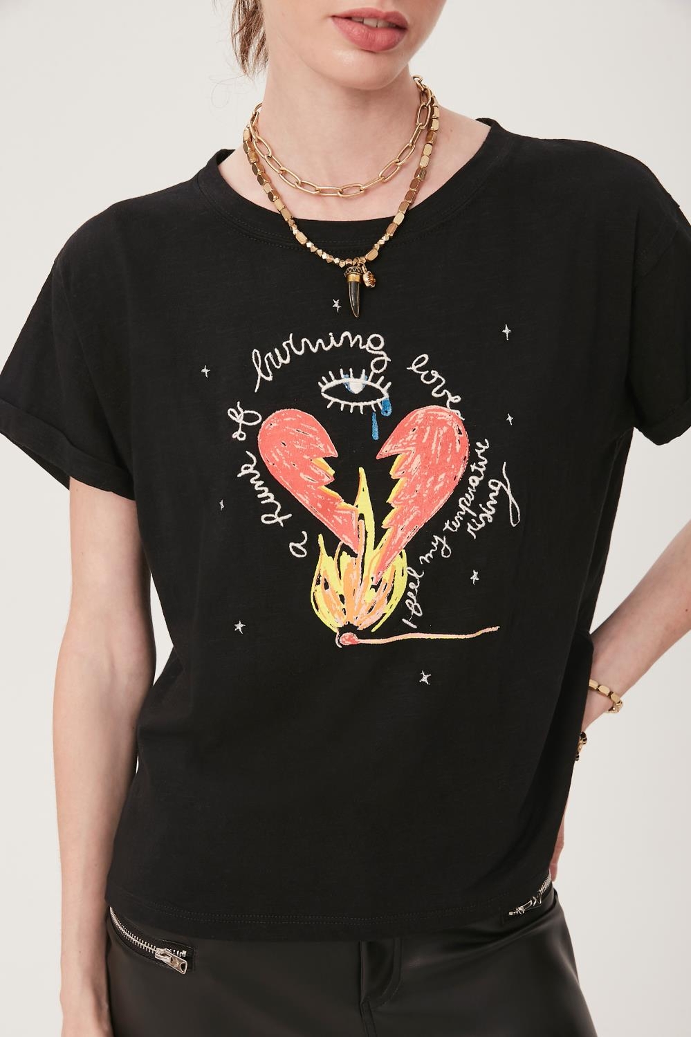 Remera Burning Love