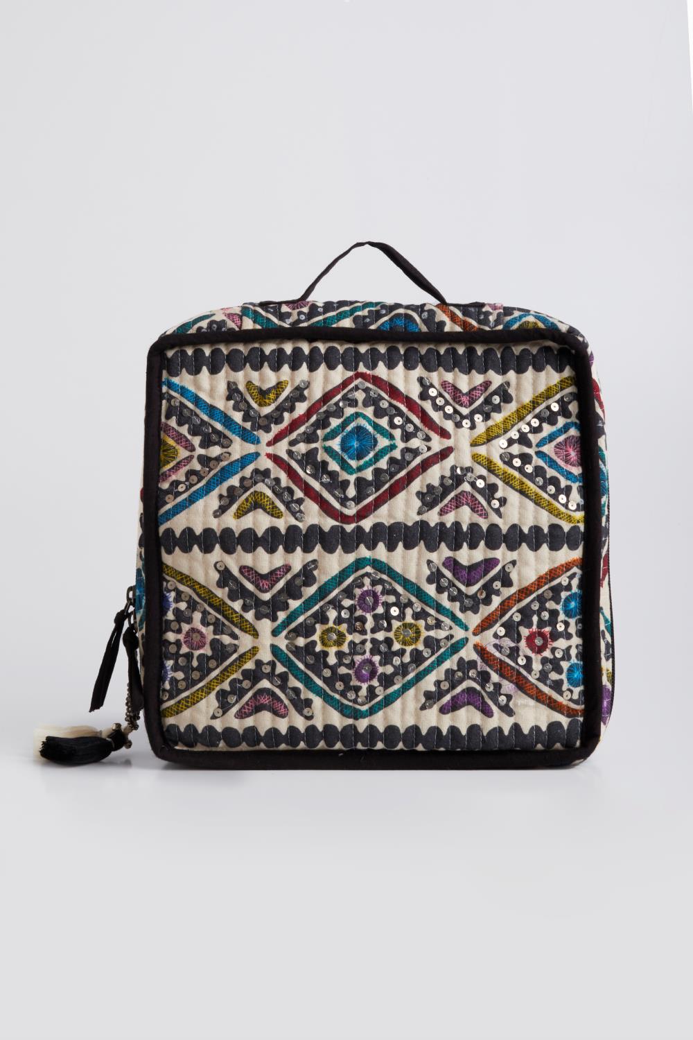 Portacomesticos Cutwork
