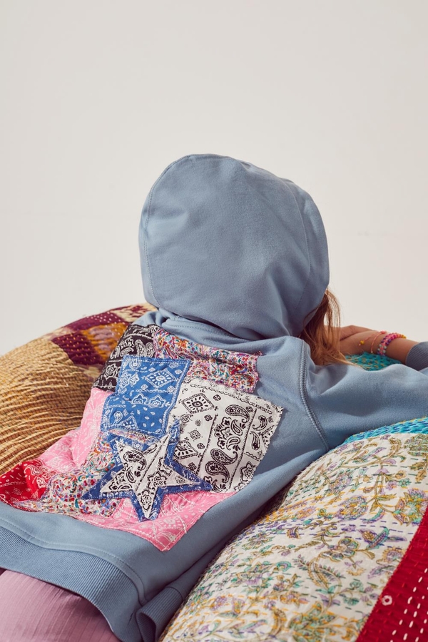 Buzo Patch Hoodie Girls