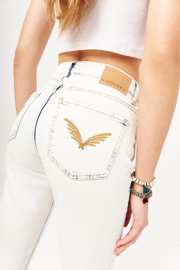 Jean Mom Bleach