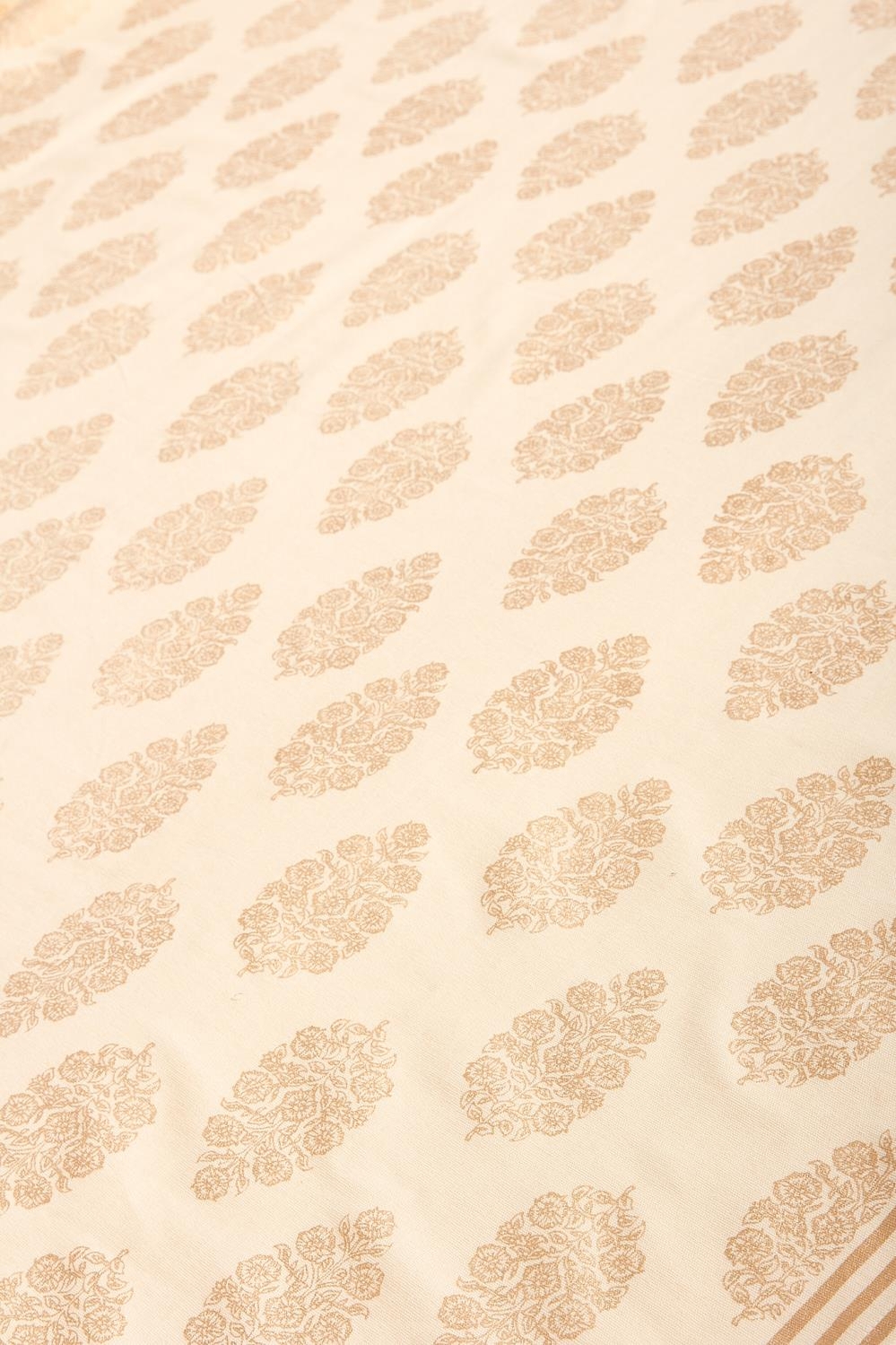 Mantel Block Gold Print 170X300