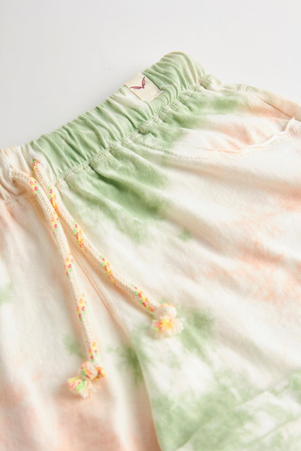 Short Batik Girls