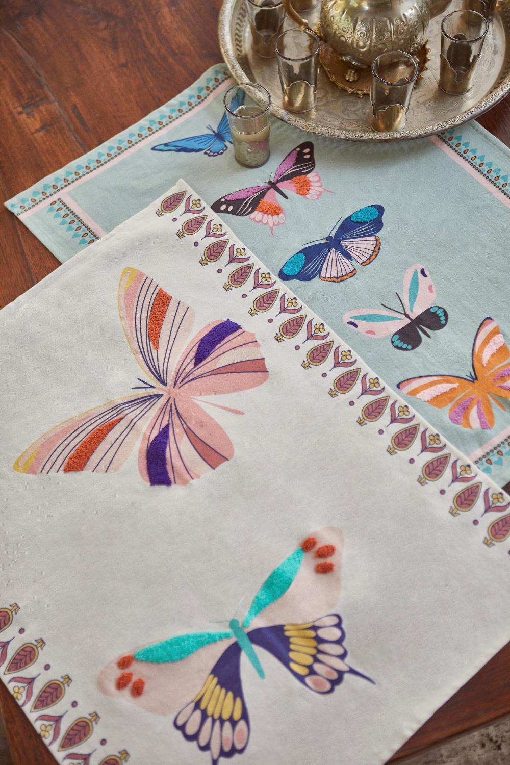 Set Home Butterfly