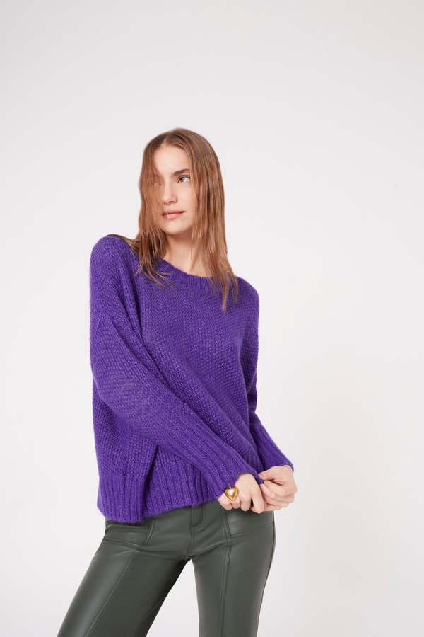 sweater discotheque