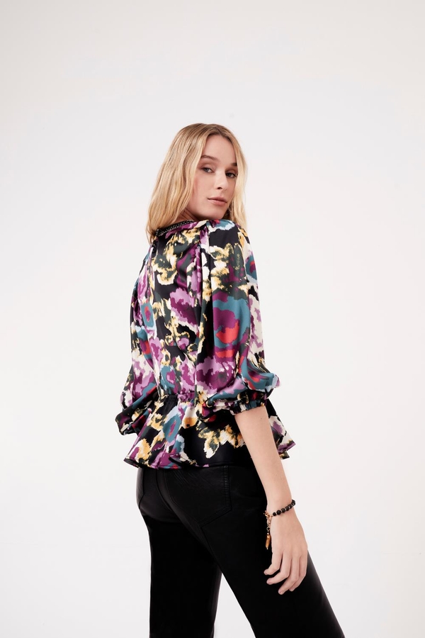camisa iku asago