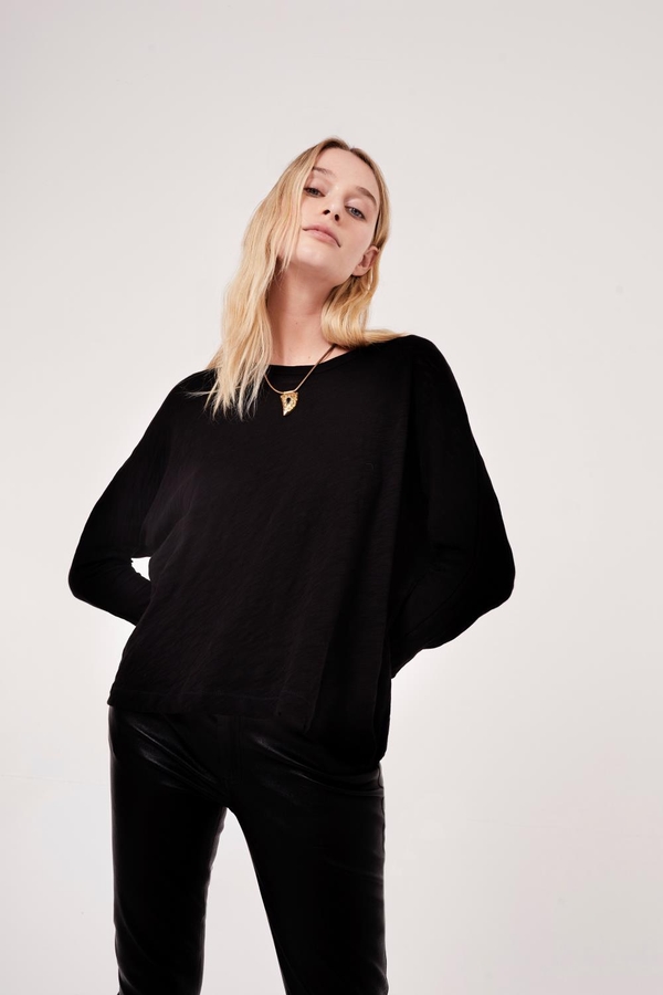 remera vale
