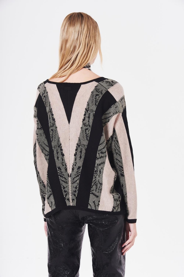 sweater rebel dance