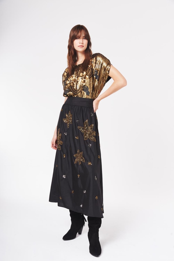 pollera embro shiki