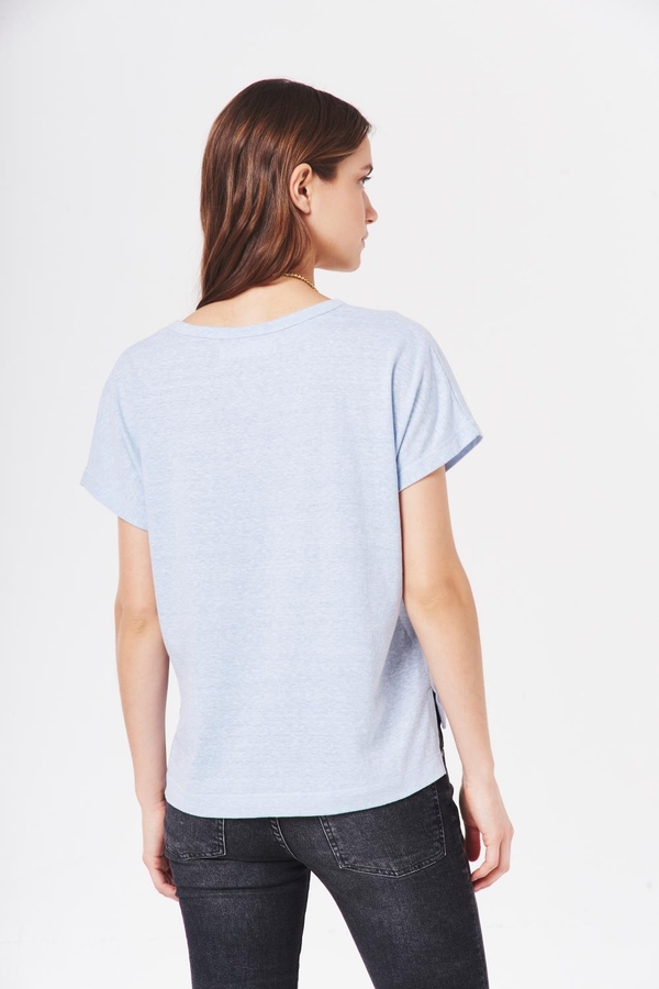Remera Clarita