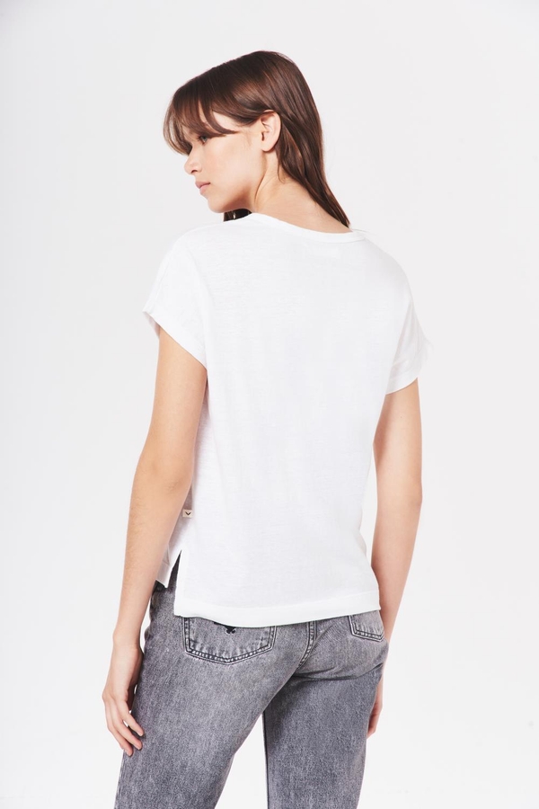 Remera Clarita