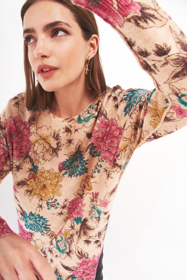 sweater flower osaka