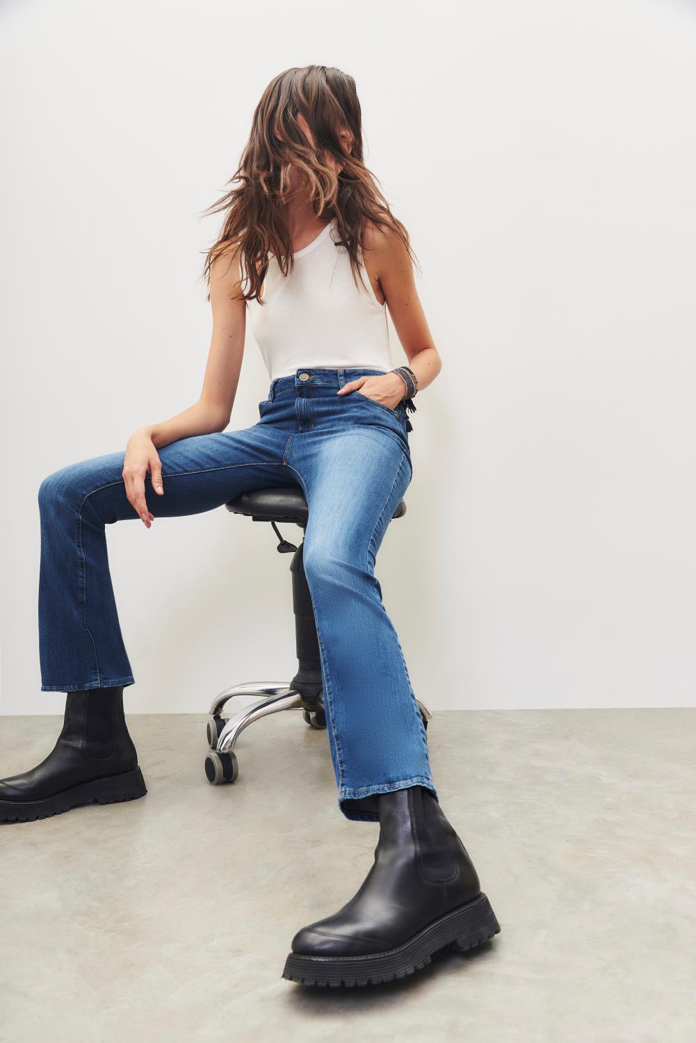 Jean Flare High Rise Azulete