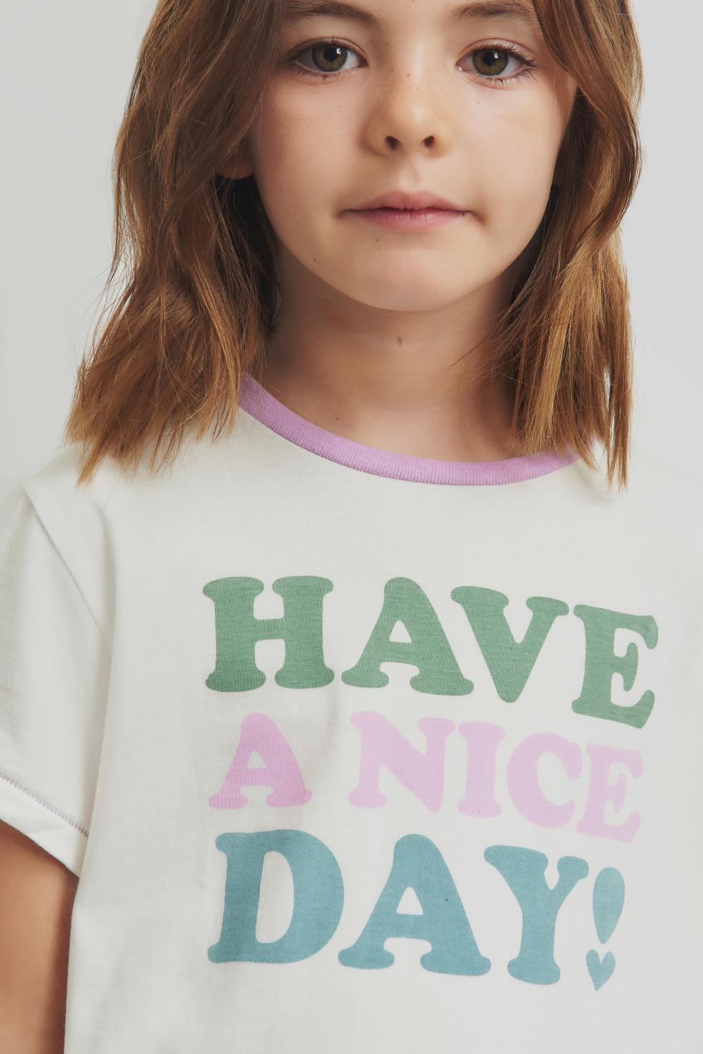 remera nice day girls