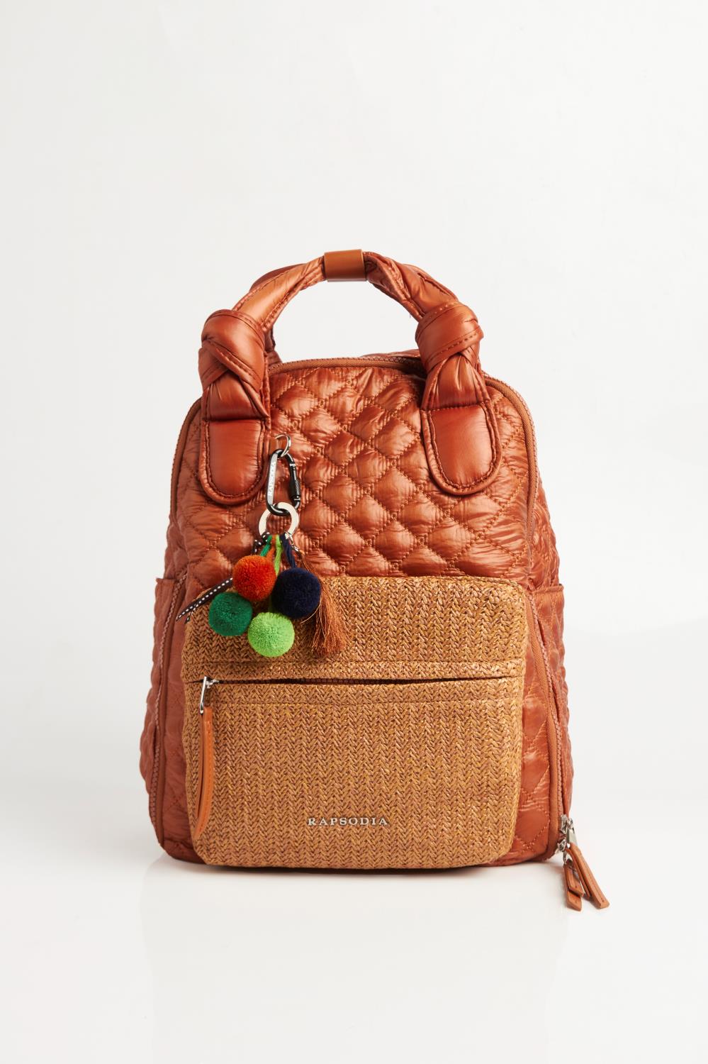 Mochila de on sale rafia