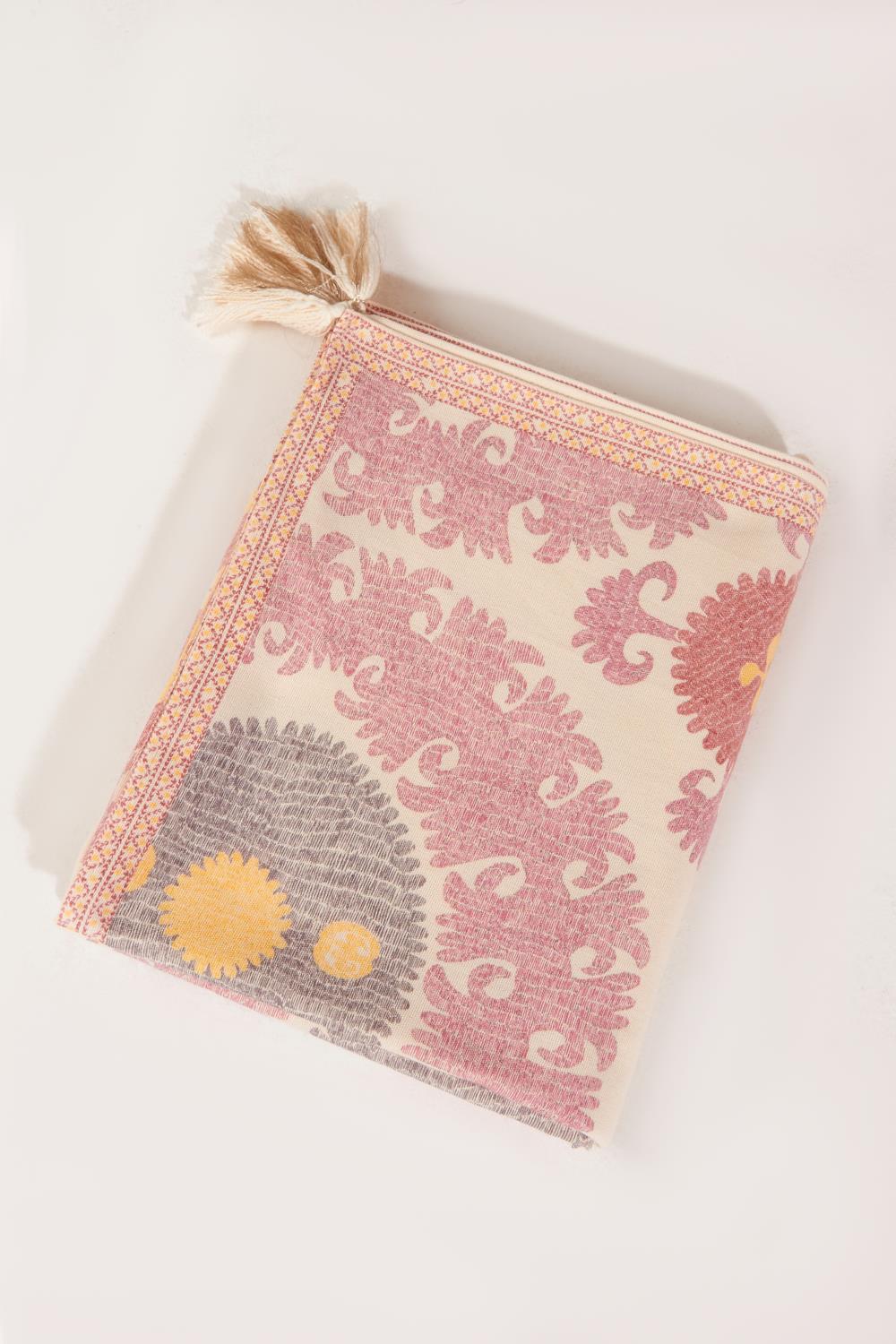 mantel suzani print 140x220