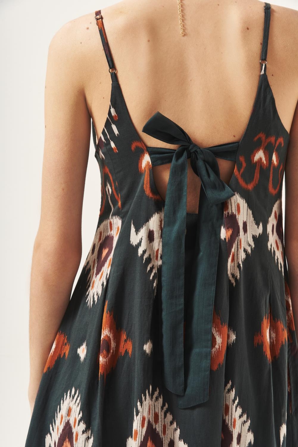 vestido bow ikat