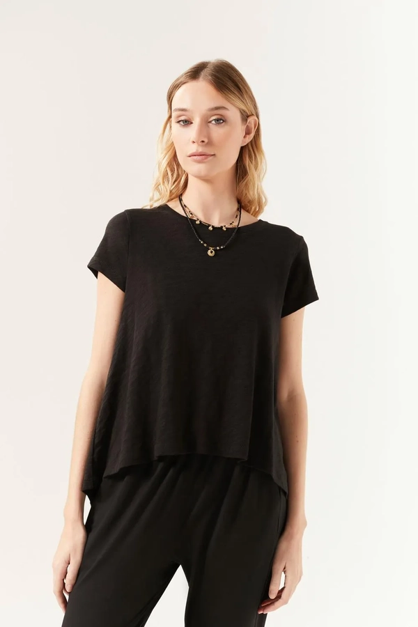 remera new marin basic