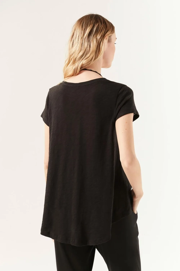 remera new marin basic