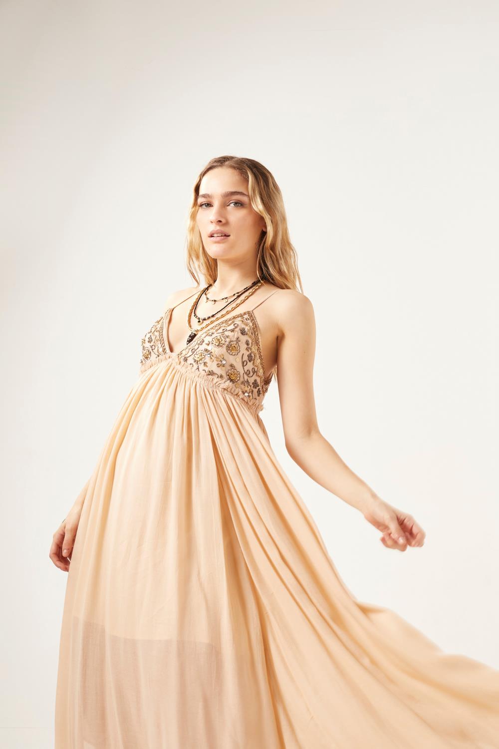vestido romance