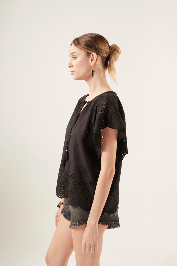 CMA DOLPH LACE