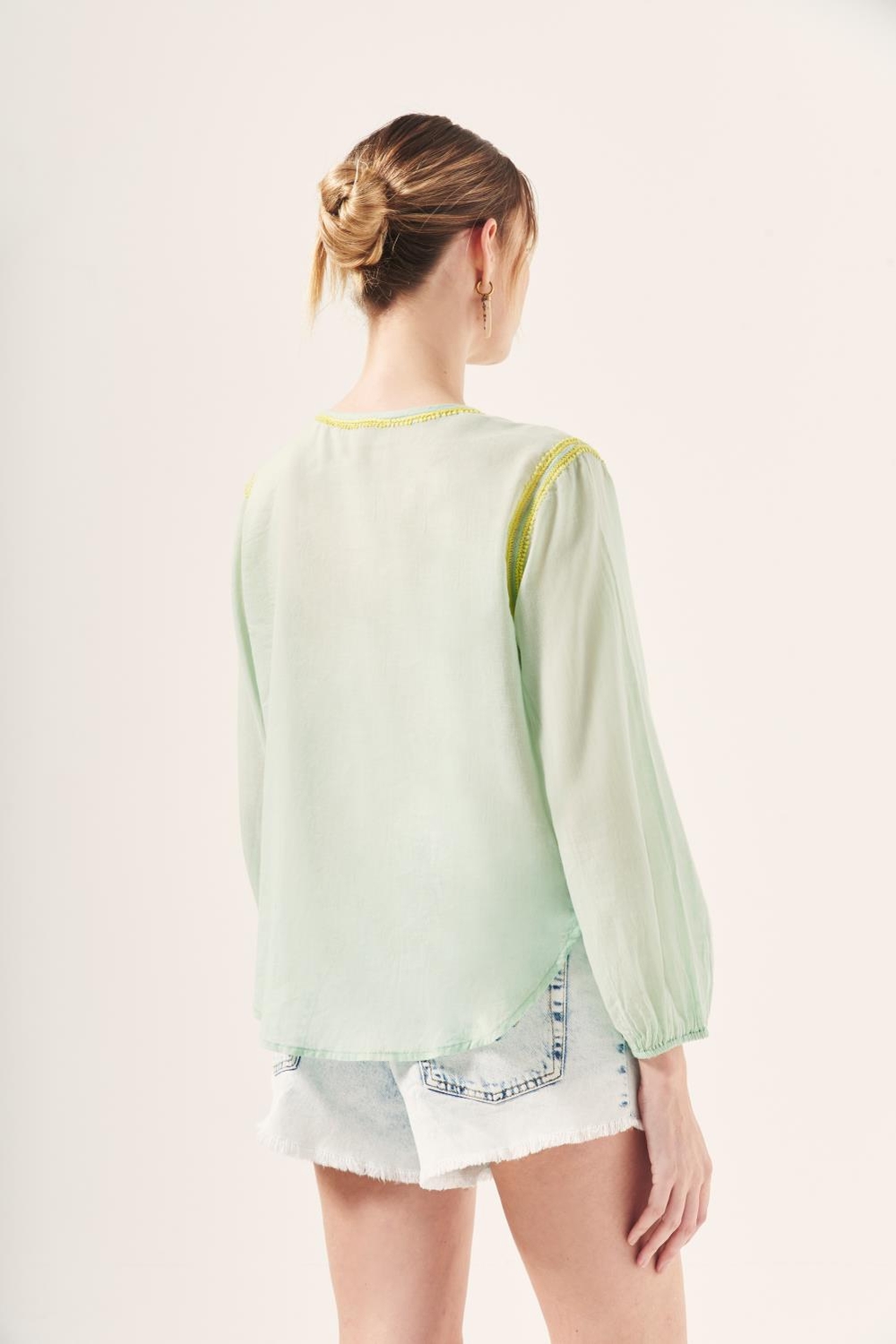 camisa gandha color