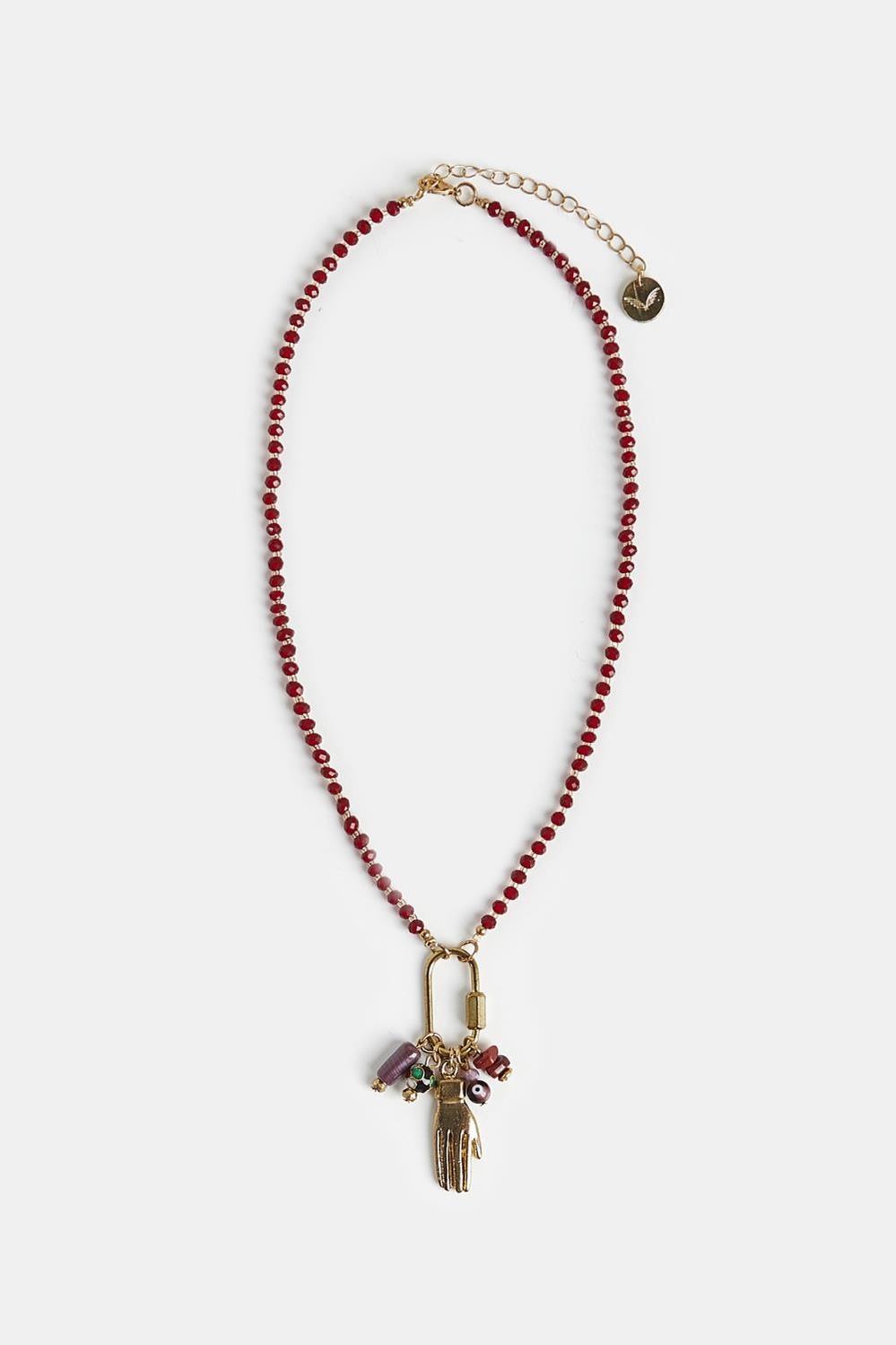 collar link amulet