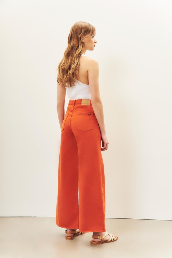 jean oxford amber