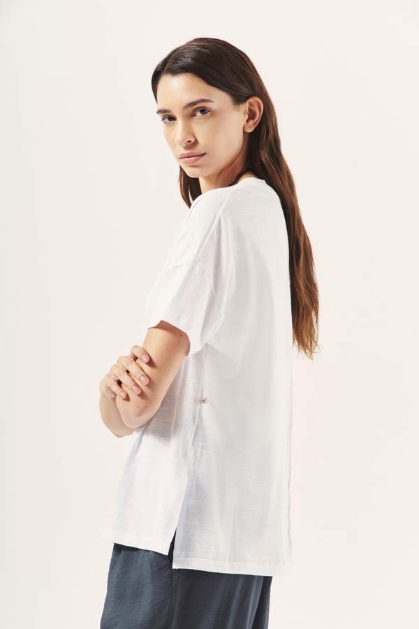 remera sakkura