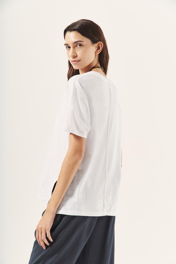 remera sakkura