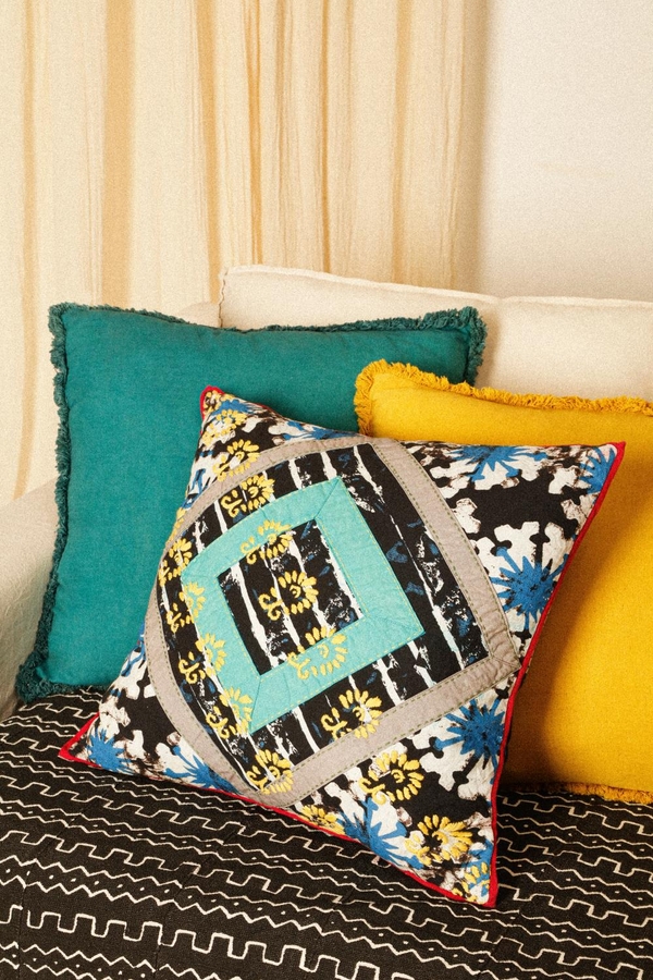 almohadon ikat rhombus 55x55