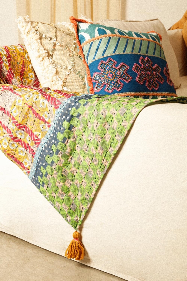 manta khanta quilt