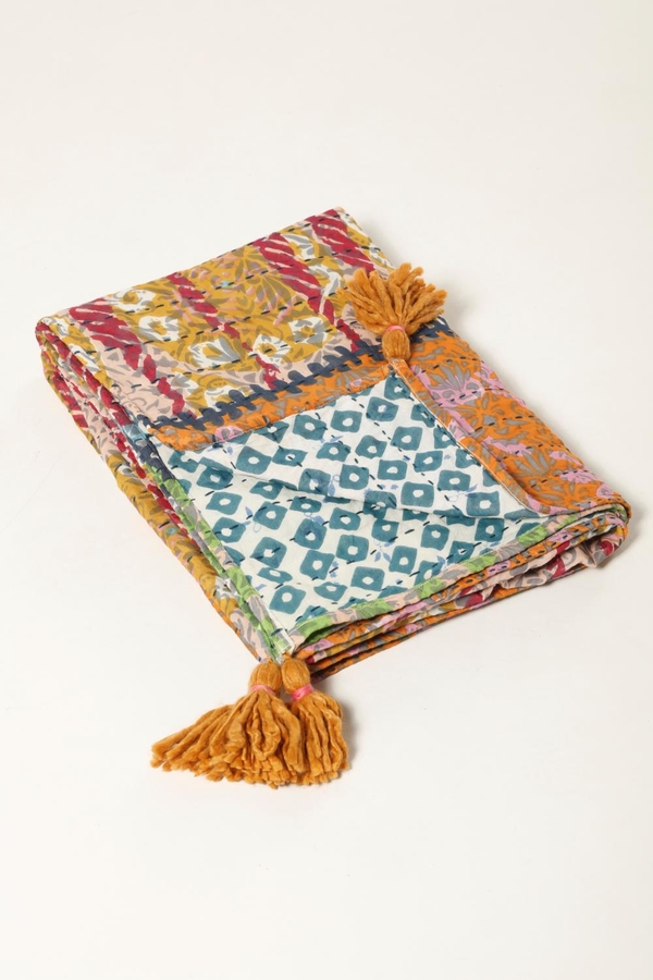 manta khanta quilt