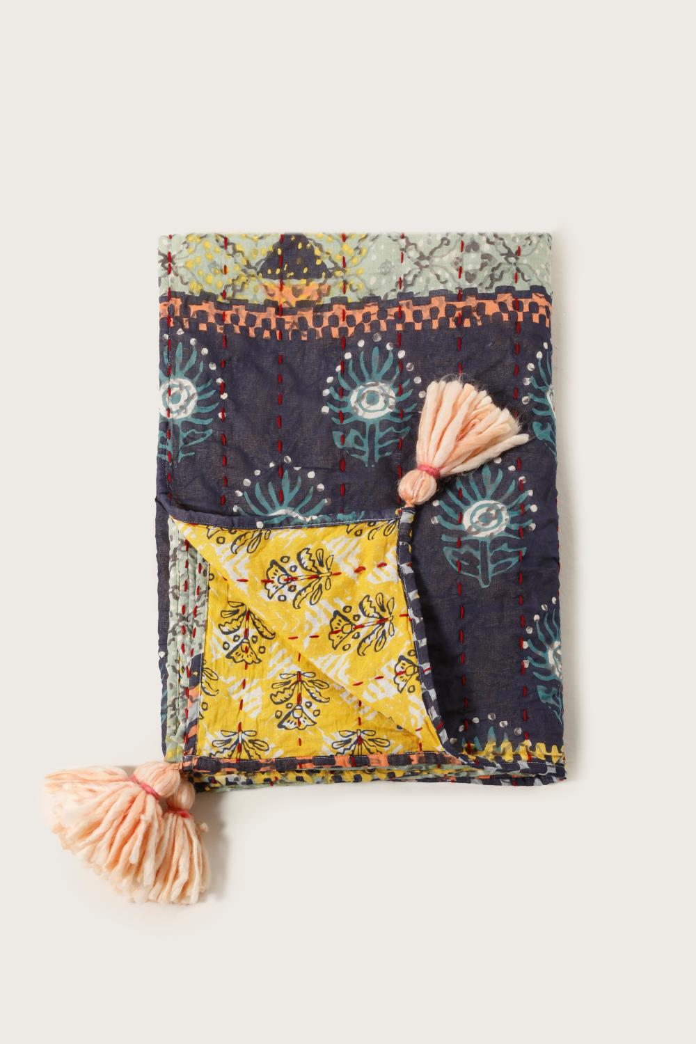 manta khanta quilt