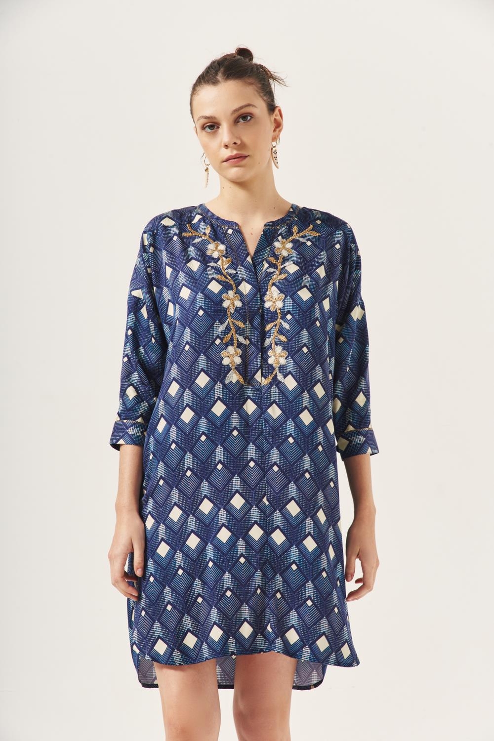 vestido wonderland