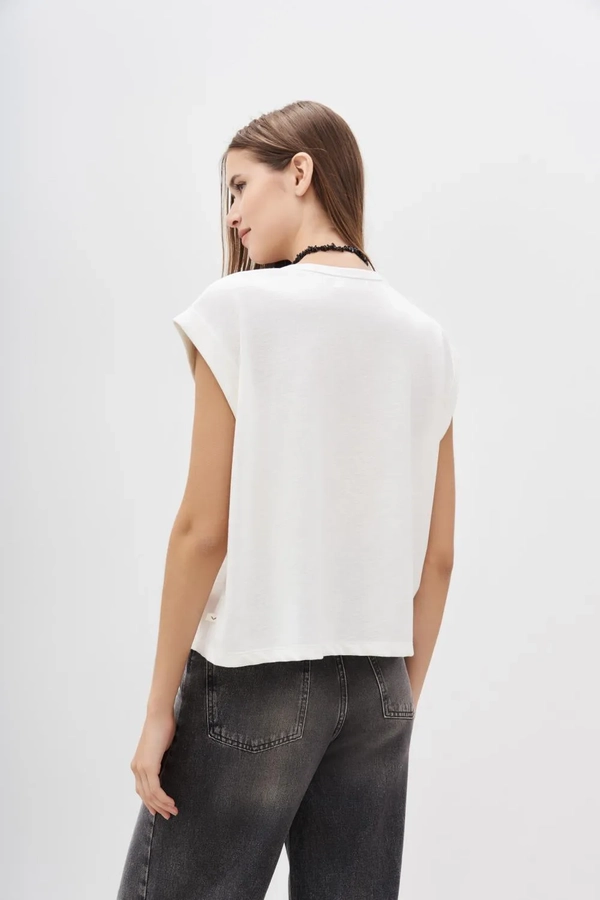 remera future is love 