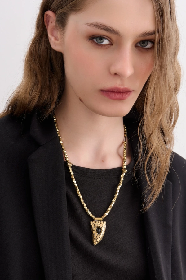 collar new ocean stone