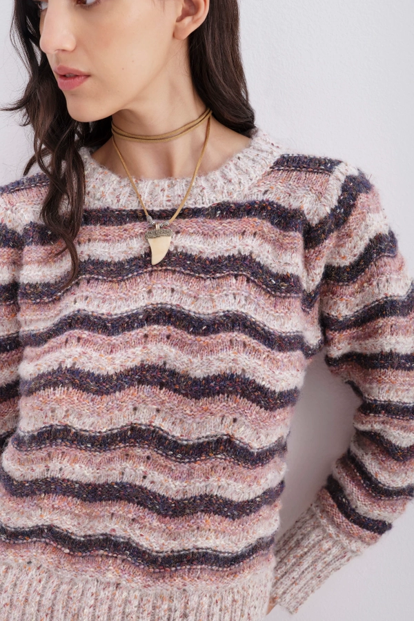 sweater carole