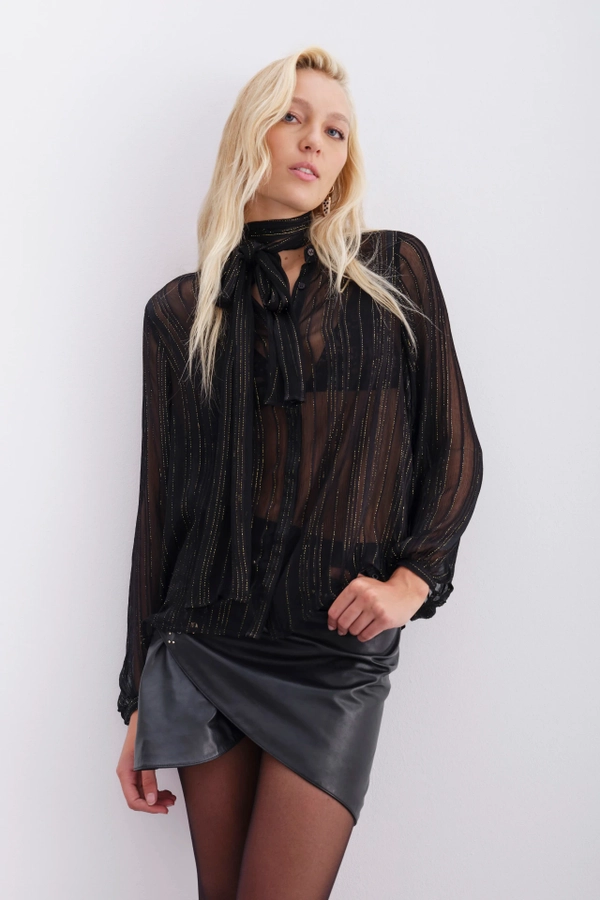 camisa maki scarf